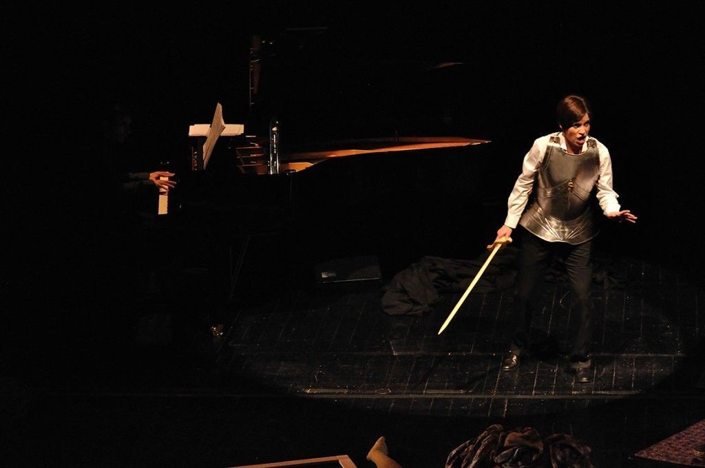 Foto Stabat mater Josué Moreno/Raúl Arbeloa Teatros del canal sala verde 2013